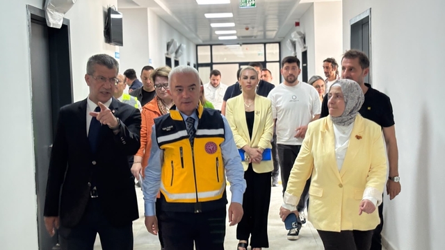 Vali Turan, Babaeski'deki sağlık yatırımlarını yerinde inceledi