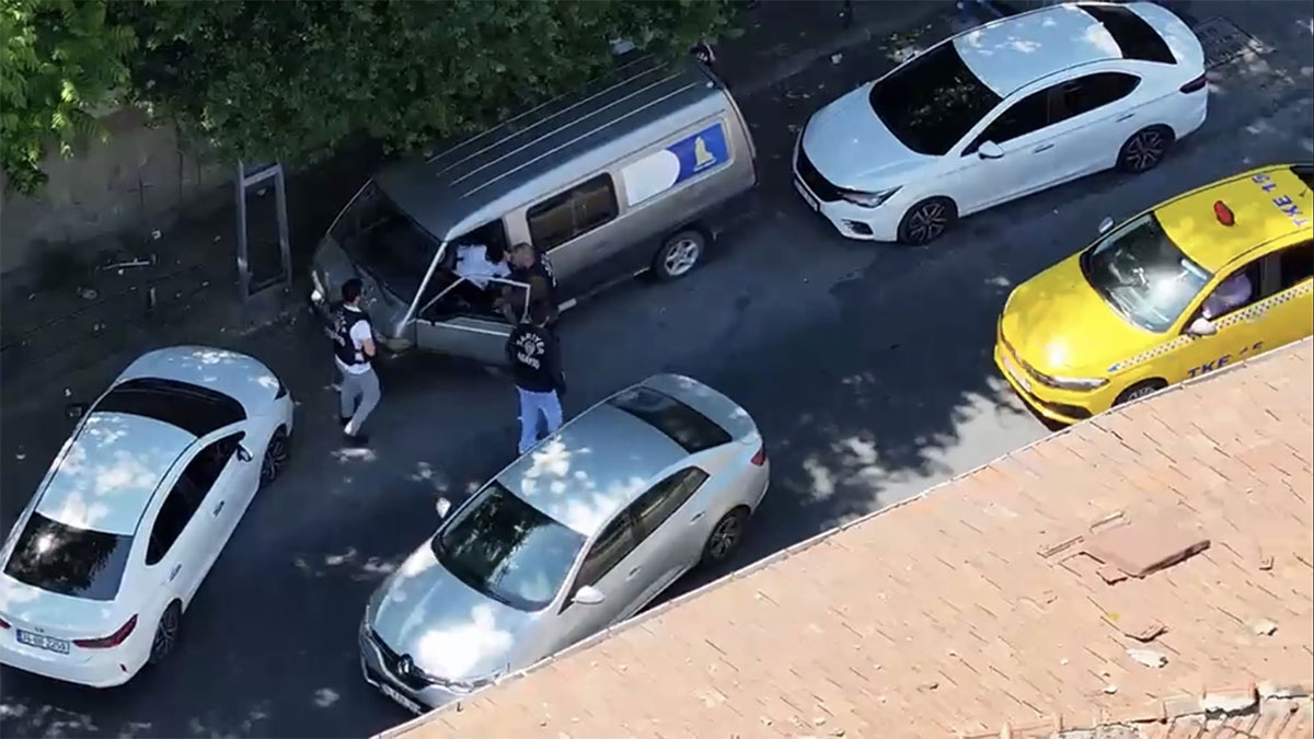 Makasla minibüs çalan 2 çocuk 84 kilometrelik İstanbul turu attı