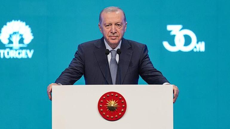 Cumhurbaşkanı Erdoğan: Gençlerimizi ikbal kavgalarına meze yaptırmayacağız