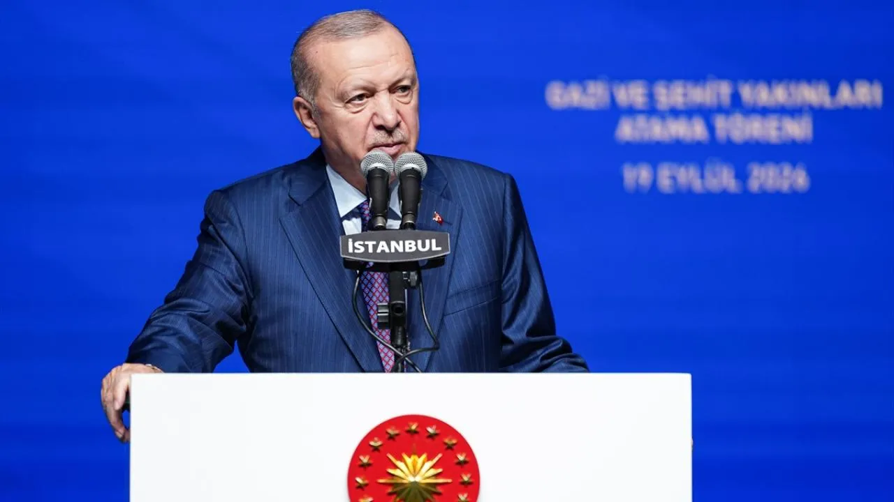 Erdoğan: Şehit ve gazi yakınlarını rencide edecek hiçbir girişime müsaade etmeyeceğiz