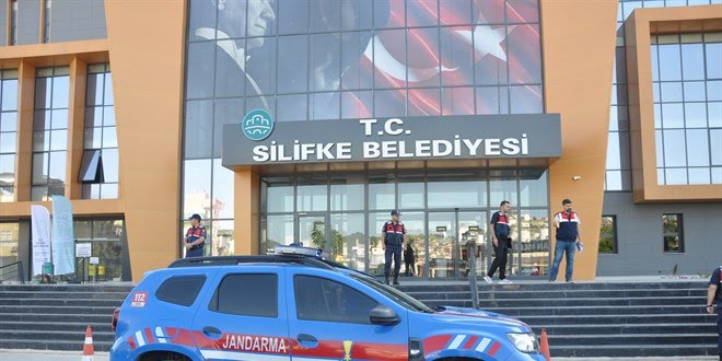Silifke Belediyesine yönelik soruşturmada gözaltı sayısı 19'a yükseldi
