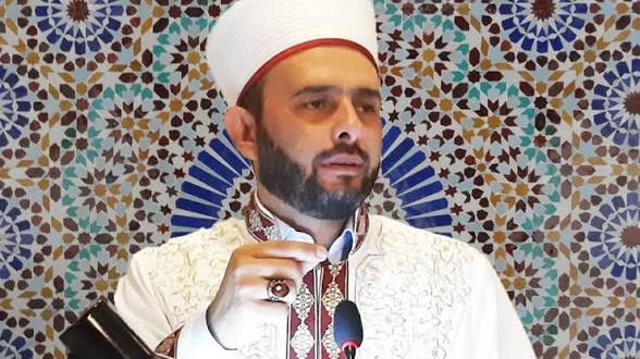 Hendek'te camide milli maç yayını tartışması: Müftülükten onay çıkmadı