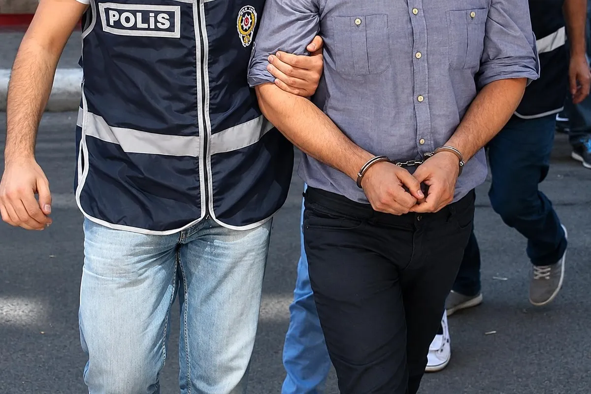 Seferihisar Belediyesi'ne rüşvet operasyonunda 29 tutuklama