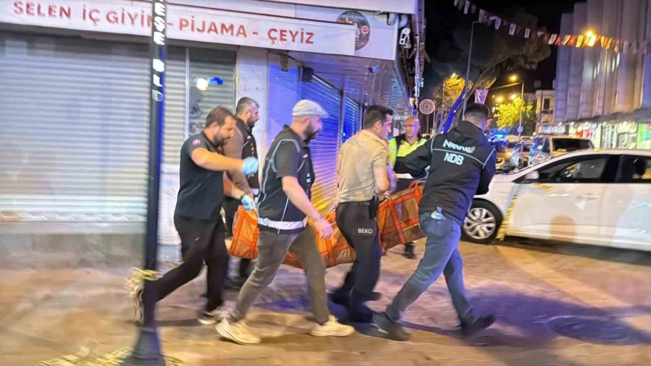KADES ihbarında dehşet: Eski eşini ve polisi yaralayıp intihar etti